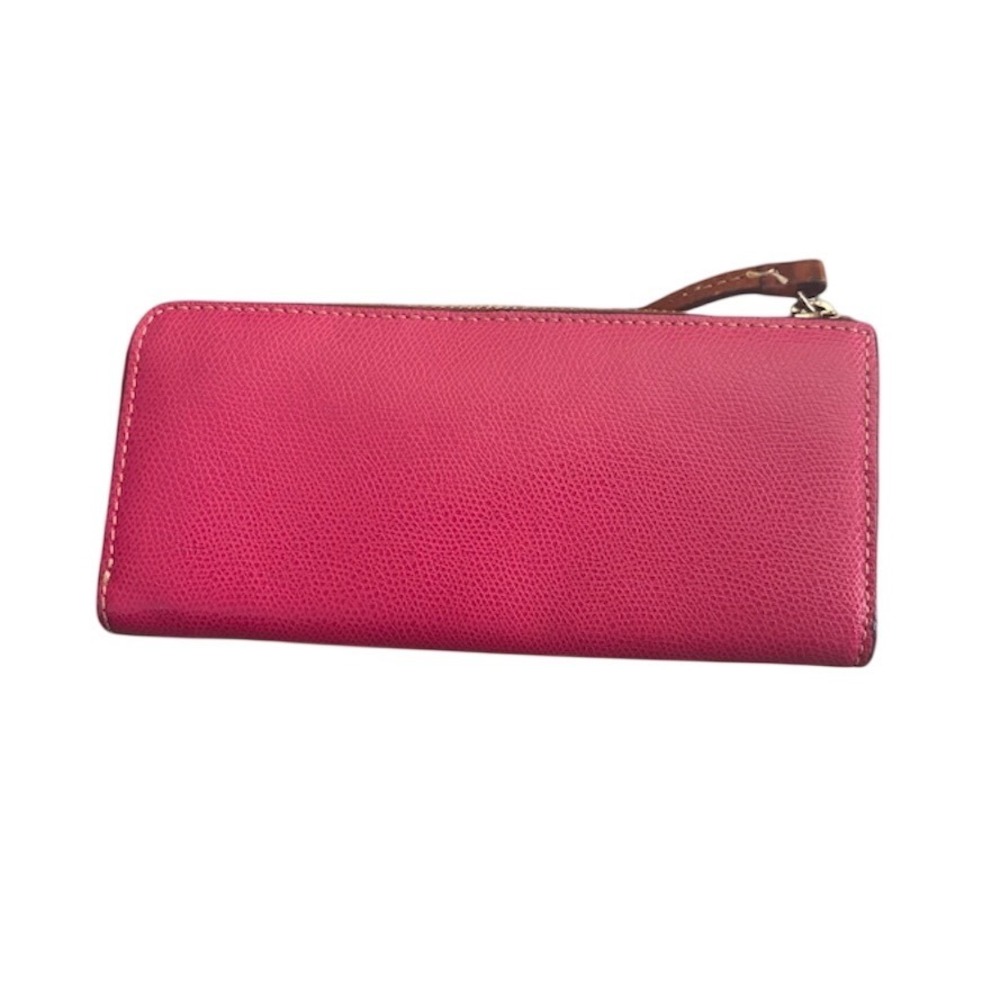 Dooney & Bourke Pink Pebble Grain Zip Clutch with Tan Trim - Picture 3 of 8
